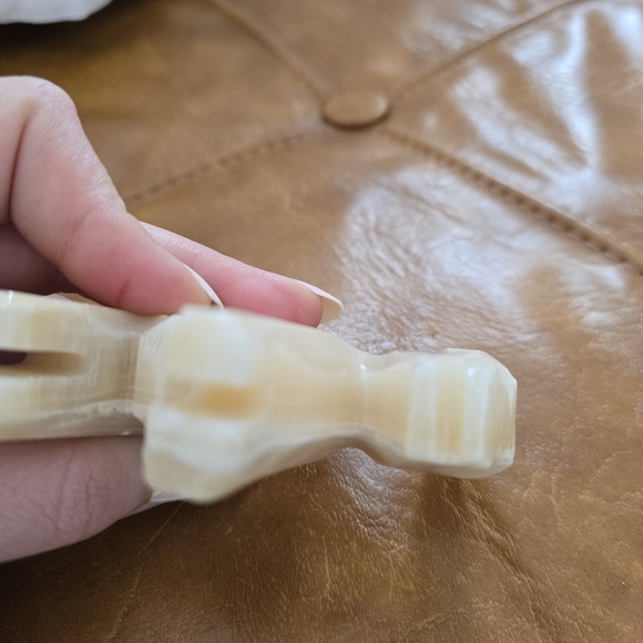 Vintage Hand Carved Onyx Figurine - Picture 7 of 7